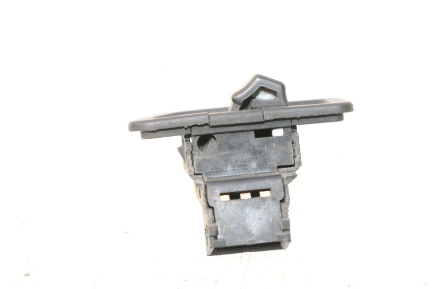 photo de TURN SIGNAL SWITCH YAMAHA XMAX X-MAX 125 (2006 - 2009) - Alternative perspective