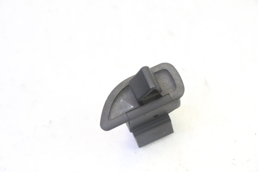 photo de TURN SIGNAL SWITCH PIAGGIO XEVO - X EVO 125 (2007 - 2017) - Main view