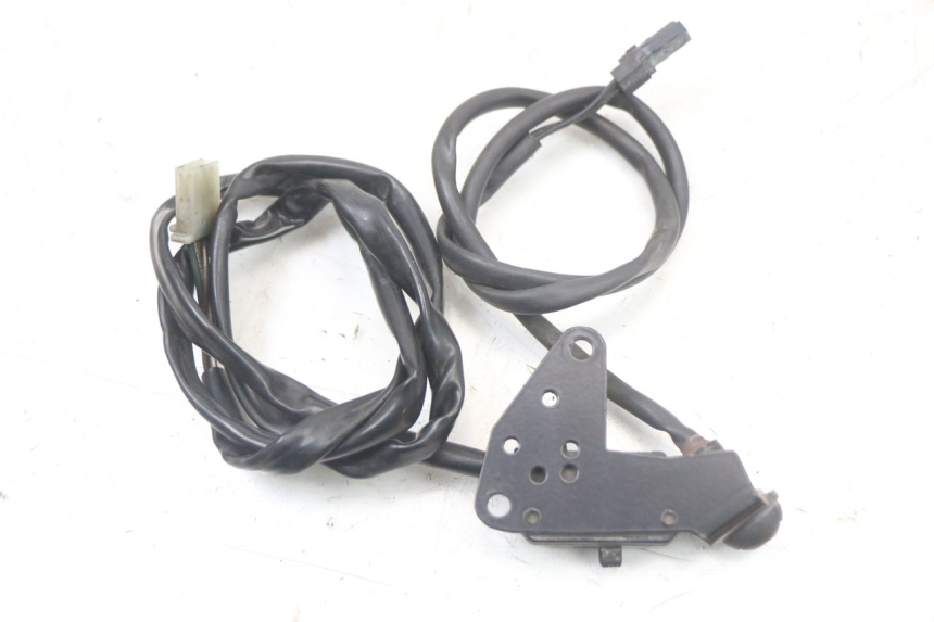 photo de HAZARD SWITCH YAMAHA FJR ABS 1300 (2006 - 2012) - Technical close-up