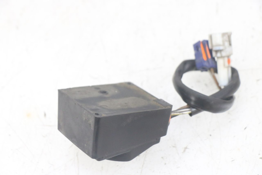 photo de SWITCH YAMAHA FJR ABS 1300 (2006 - 2012) - Zoom on usage condition