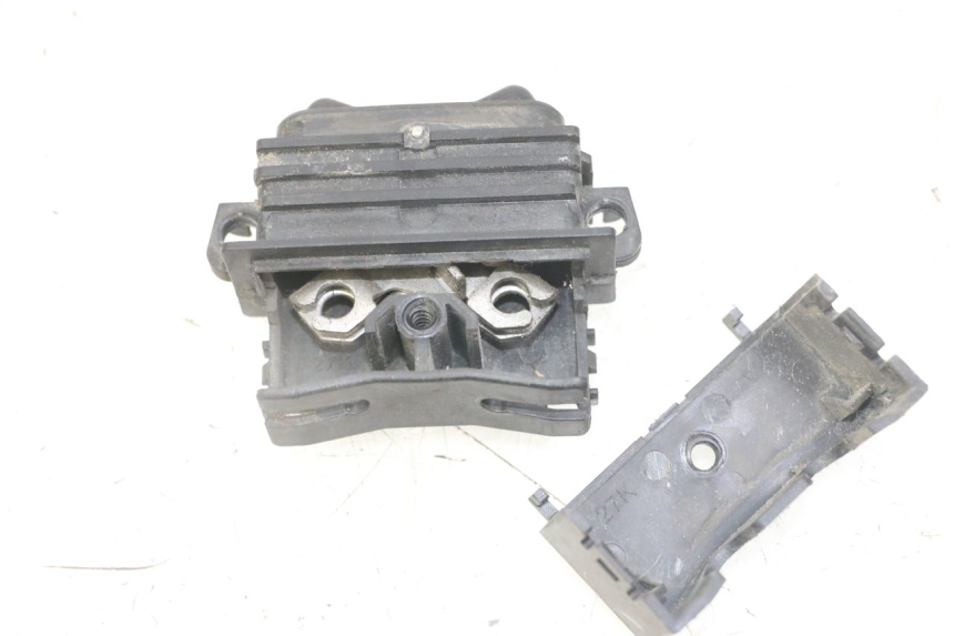 photo de SWITCH HONDA FORZA ABS 300 (2013 - 2017) - Alternative perspective