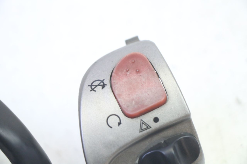 photo de LEFT SWITCH QUADRO 4 4D 350 (2015 - 2018) - Component detail