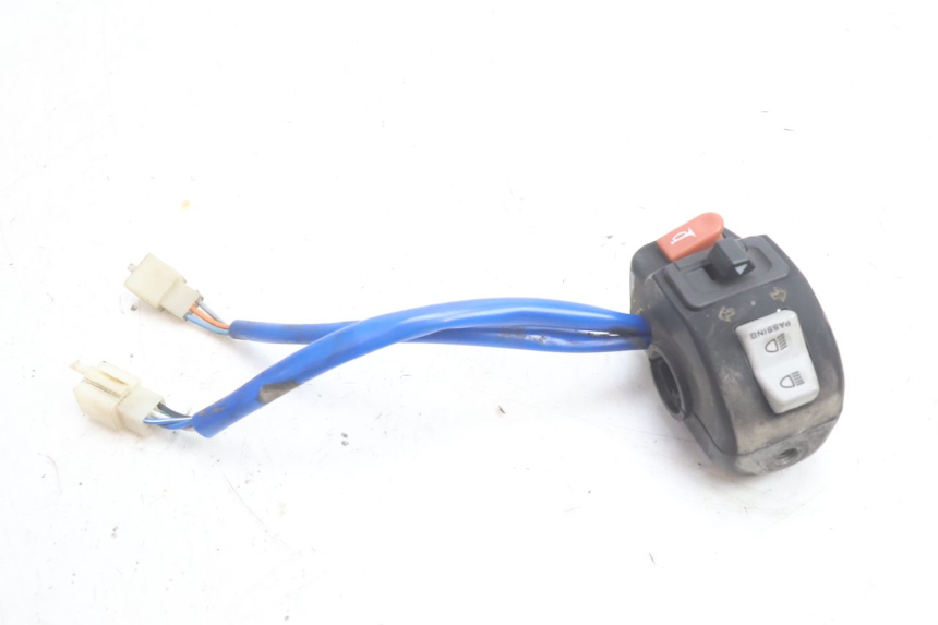 photo de LEFT HANDLEBAR SWITCH KYMCO AGILITY 16+ 4T 50 (2018 - 2023) - Zoom on usage condition