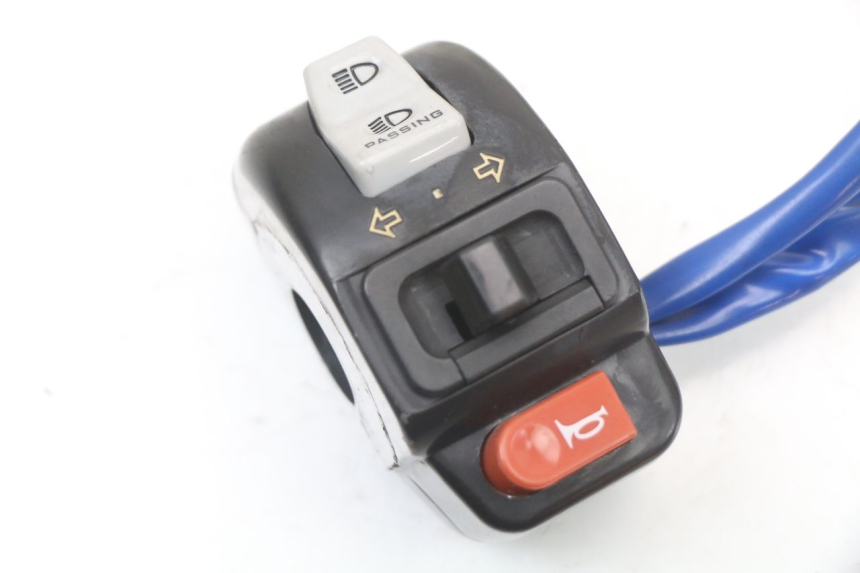 photo de LEFT HANDLEBAR SWITCH KYMCO AGILITY 4T 50 (2018 - 2022) - Component detail
