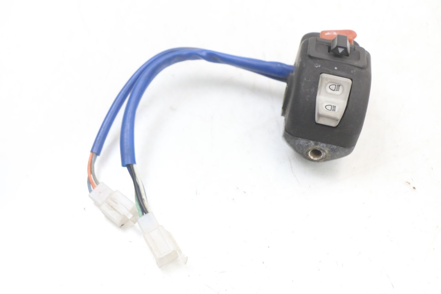 photo de LEFT HANDLEBAR SWITCH KYMCO AGILITY 4T 50 (2005 - 2018) - Alternative perspective