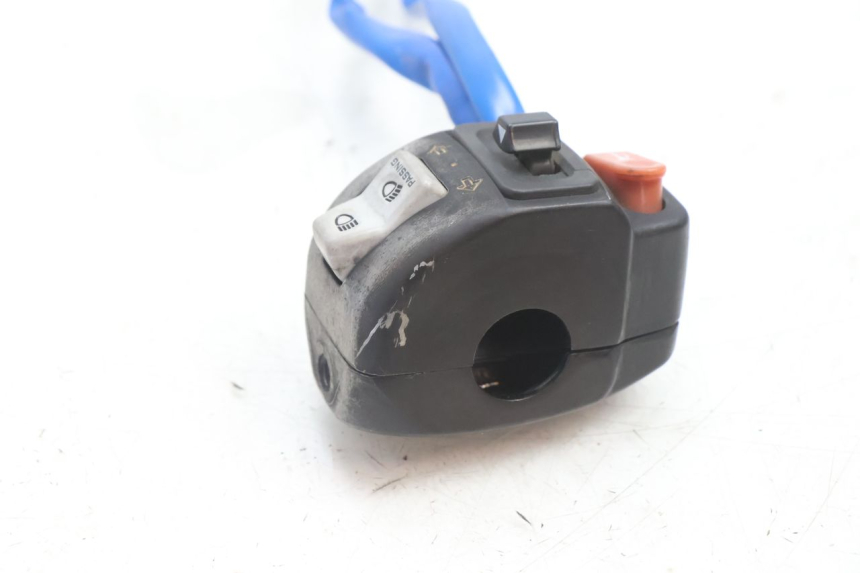 photo de LEFT SWITCH KYMCO AGILITY CITY 16P 125 (2015 - 2024) - Zoom on usage condition
