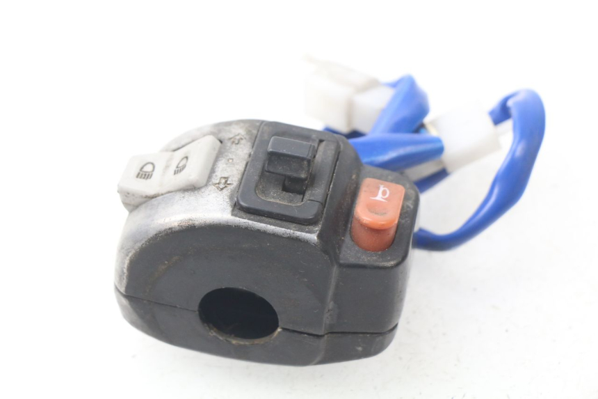 photo de LEFT HANDLEBAR SWITCH KYMCO AGILITY CITY 2T 50 (2008 - 2016) - Fixing points details