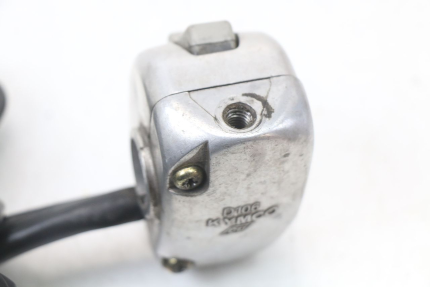 photo de LEFT HANDLEBAR SWITCH KYMCO AGILITY RS 4T 50 (2009 - 2013) - Technical close-up