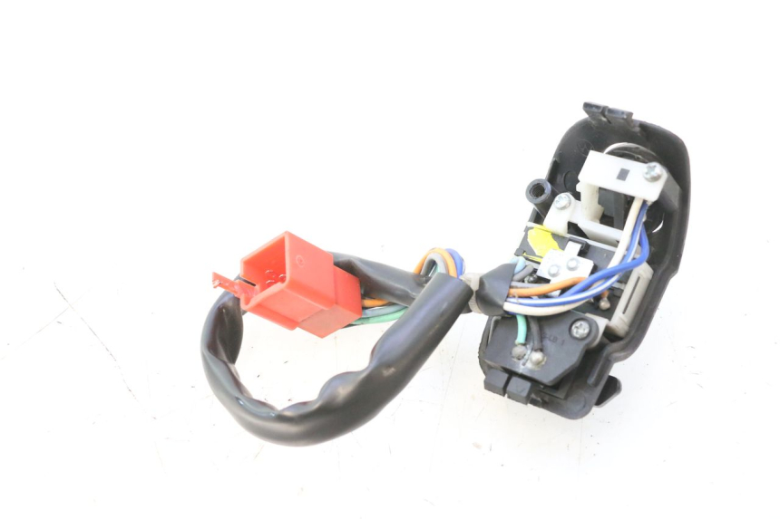 photo de LEFT SWITCH MASH BIBOP 2.0 50 (2021 - 2026) - Zoom on usage condition