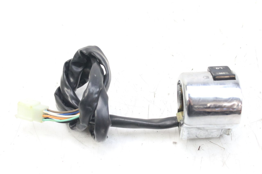 photo de LEFT HANDLEBAR SWITCH WILDLANDER BISCUIT 125 (2004 - 2010) - Alternative perspective