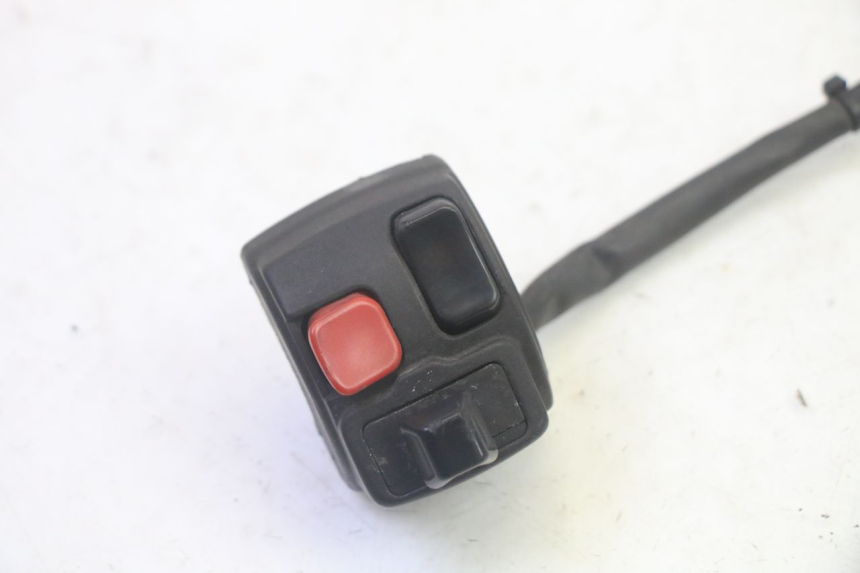 photo de LEFT HANDLEBAR SWITCH MBK BOOSTER SPIRIT 50 (2004 - 2017) - Component detail