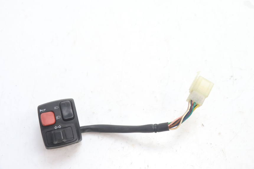 photo de LEFT HANDLEBAR SWITCH MBK BOOSTER SPIRIT 50 (2004 - 2017) - Main view