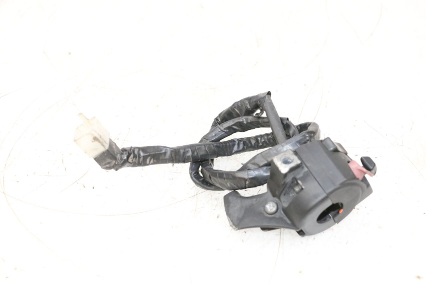 photo de LEFT SWITCH MBK BOOSTER SPIRIT NAKED 50 (2004 - 2017) - Product overview