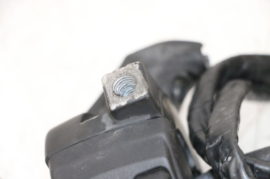 photo de LEFT SWITCH MBK BOOSTER SPIRIT NAKED 50 (2004 - 2017) - Markings and original references