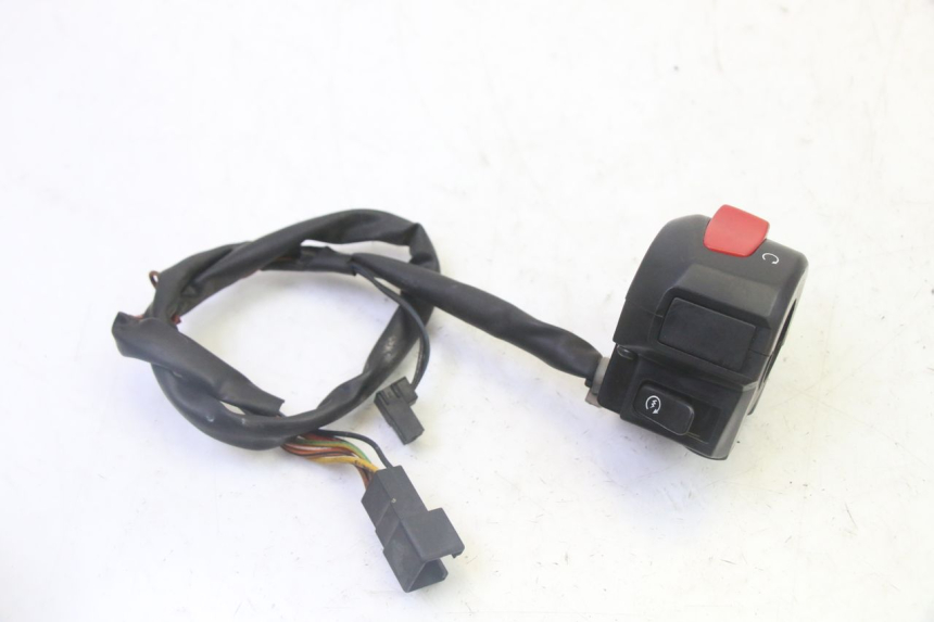 photo de LEFT HANDLEBAR SWITCH SUZUKI BURGMAN 125 (2007 - 2014) - Main view