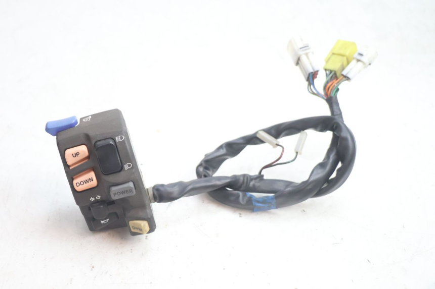 photo de LEFT SWITCH SUZUKI BURGMAN EXECUTIVE ABS 650 (2006 - 2012) - Main view