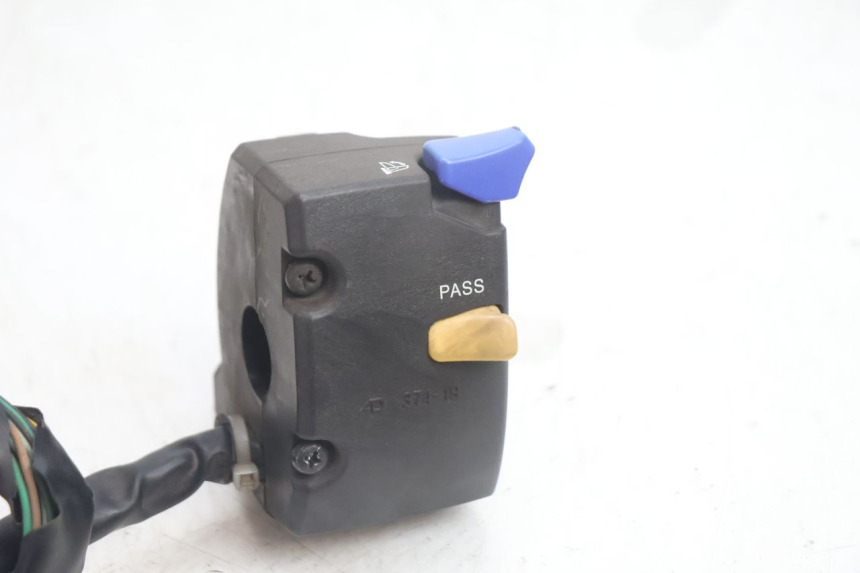 photo de LEFT SWITCH SUZUKI BURGMAN EXECUTIVE ABS 650 (2006 - 2012) - Product overview