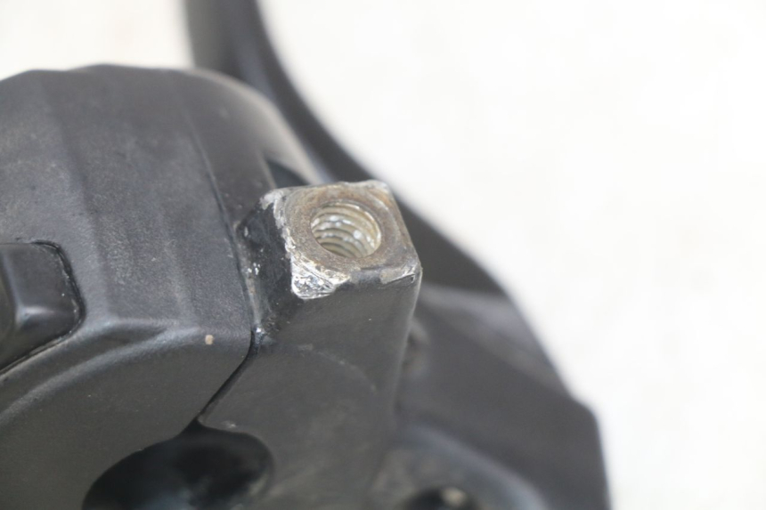 photo de LEFT HANDLEBAR SWITCH YAMAHA BW'S EASY 50 (2013 - 2016) - Fixing points details