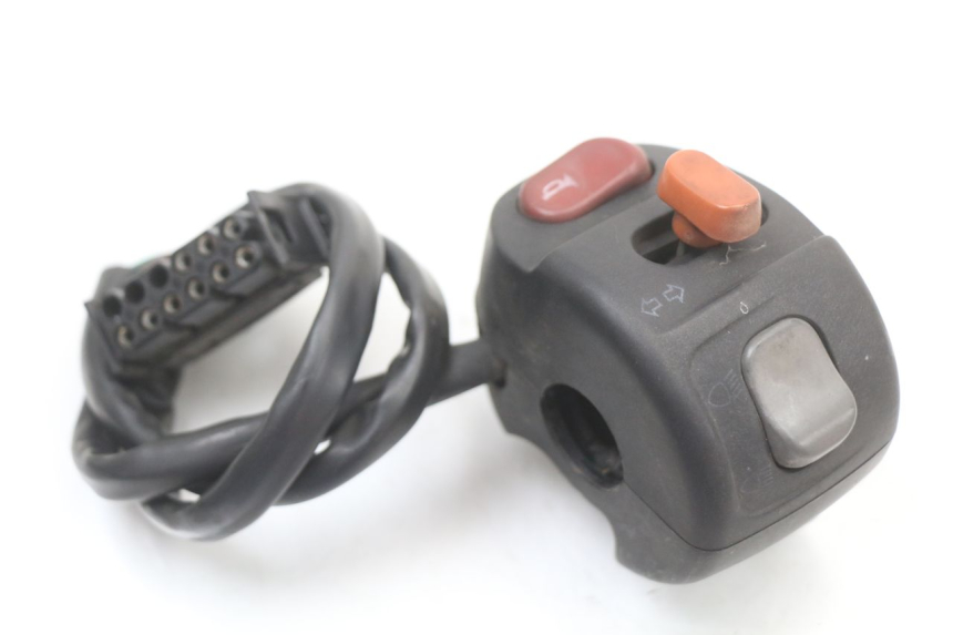photo de LEFT HANDLEBAR SWITCH BMW C1 125 (2000 - 2003) - Zoom on usage condition
