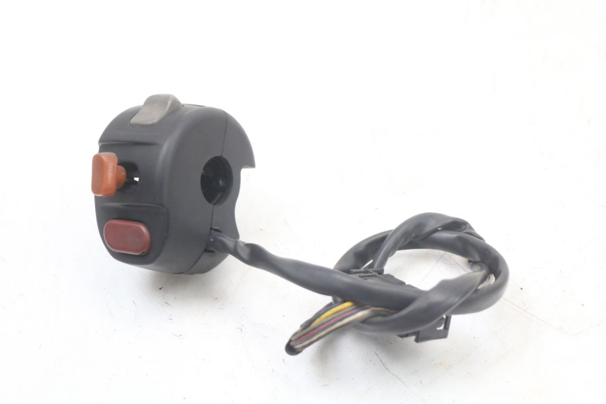 photo de LEFT HANDLEBAR SWITCH BMW C1 125 (2000 - 2003) - Zoom on usage condition