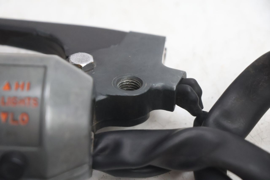 photo de LEFT SWITCH HONDA CB TWO FIFTY 250 (1991 - 2002) - Product overview