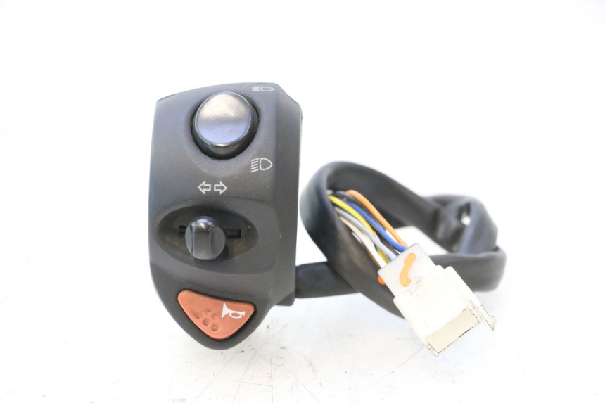 photo de LEFT HANDLEBAR SWITCH PEUGEOT CITYSTAR 2T 50 (2018 - 2021) - Main view