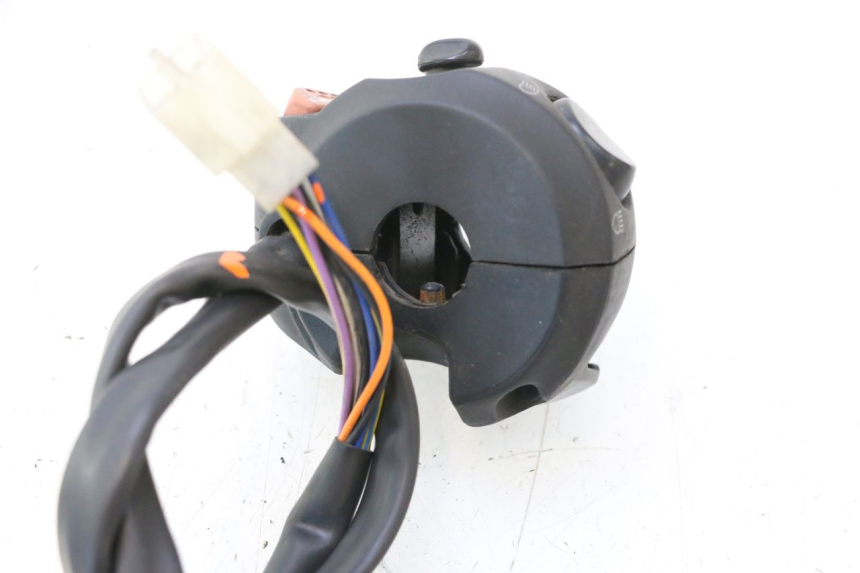photo de LEFT HANDLEBAR SWITCH PEUGEOT CITYSTAR 2T 50 (2018 - 2021) - Alternative perspective