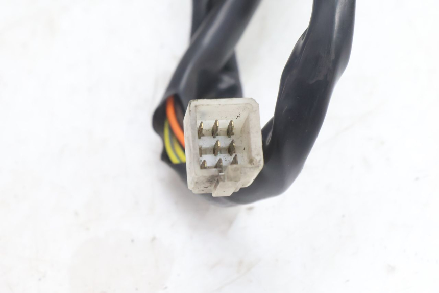 photo de LEFT HANDLEBAR SWITCH PEUGEOT CITYSTAR 125 (2011 - 2017) - Zoom on usage condition