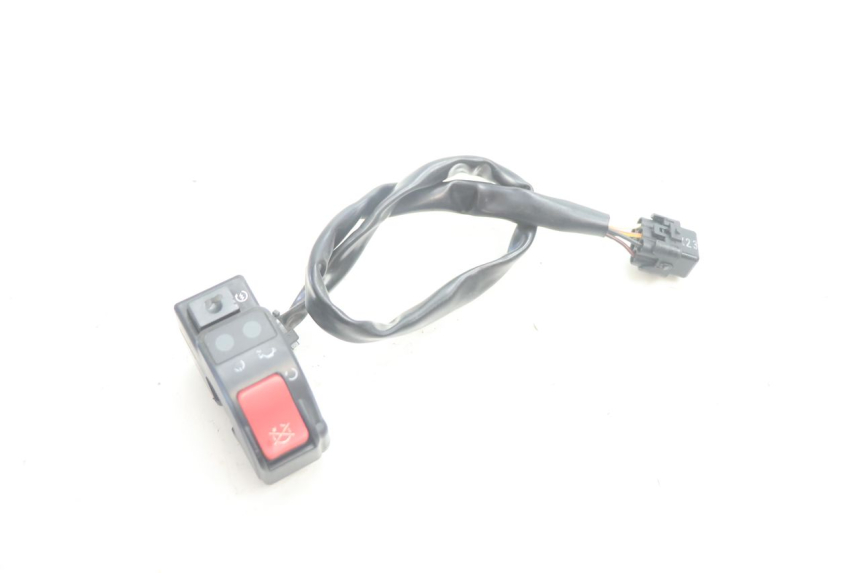 photo de LEFT SWITCH HONDA CRF CR-F 125 (2020 - 2021) - Zoom on usage condition