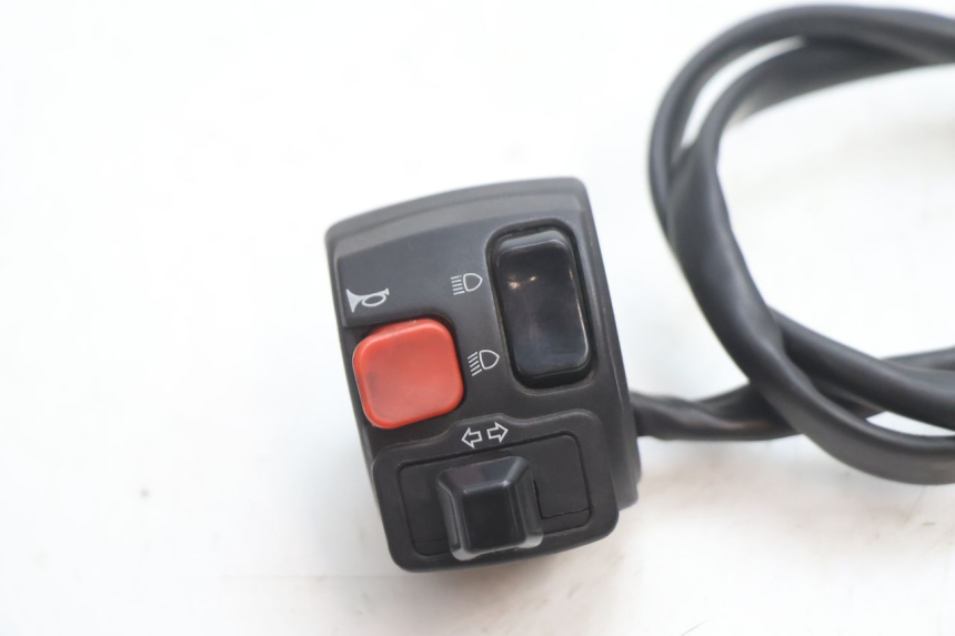 photo de LEFT SWITCH HM HONDA CRM DERAPAGE RR 50 (2006 - 2017) - Component detail