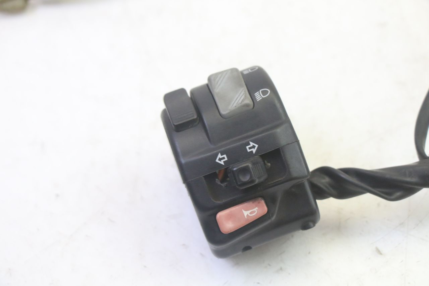 photo de LEFT SWITCH SUZUKI DL V STROM 1000 (2002 - 2007) - Component detail