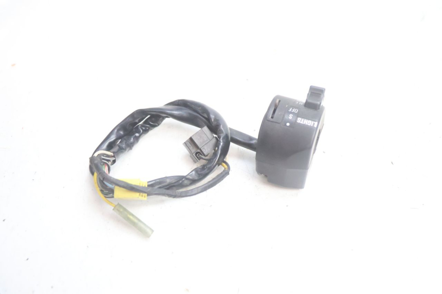 photo de LEFT SWITCH SUZUKI DR S 600 (1985 - 1989) - Technical close-up