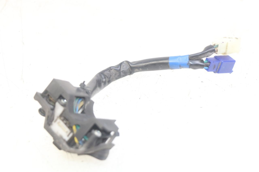 photo de LEFT HANDLEBAR SWITCH YAMAHA D'ELIGHT DELIGHT 125 (2017 - 2020) - Alternative perspective