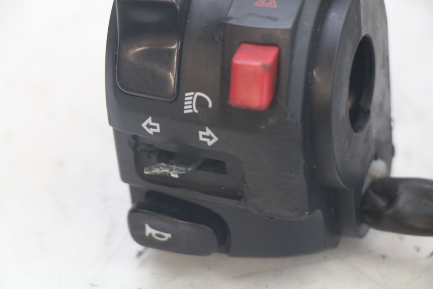 photo de LEFT SWITCH KAWASAKI ER-6 ER6 N 650 (2012 - 2016) - Alternative perspective