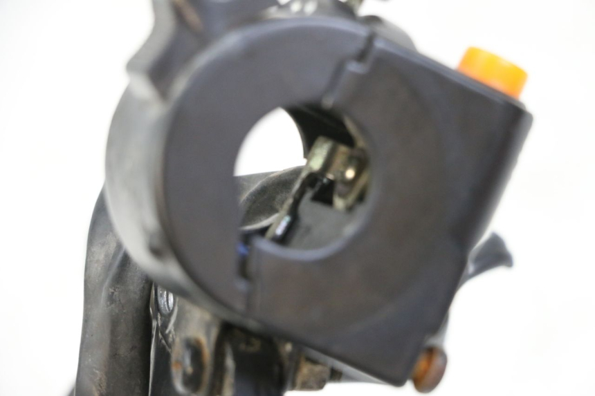 photo de LEFT SWITCH EUROCKA RETRO 50 (2007 - 2014) - Zoom on usage condition