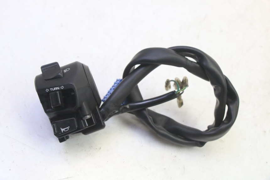 photo de LEFT HANDLEBAR SWITCH HONDA FES S-WING SWING ABS 125 (2007 - 2015) - Main view