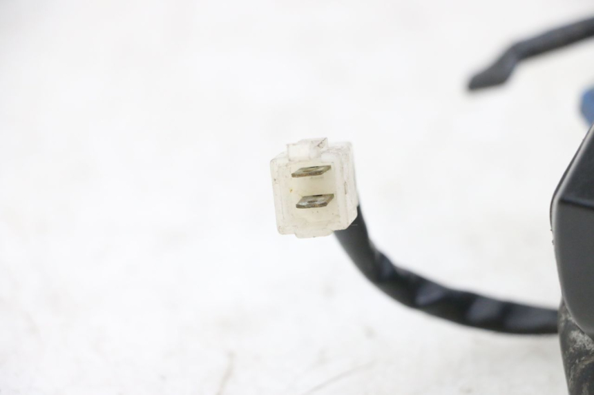 photo de LEFT SWITCH YAMAHA FJ 36Y 1100 (1984 - 1985) - Additional view of the item