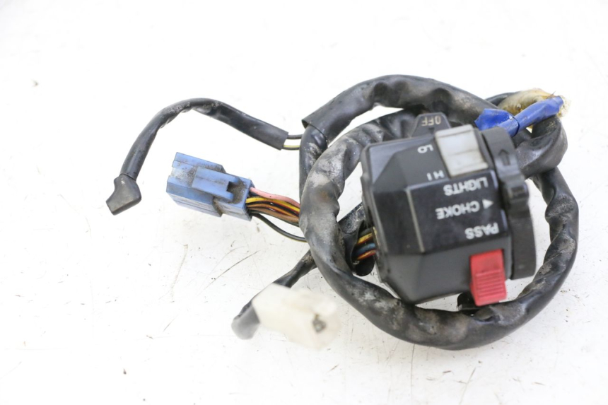 photo de LEFT SWITCH YAMAHA FJ 36Y 1100 (1984 - 1985) - Distinctive features