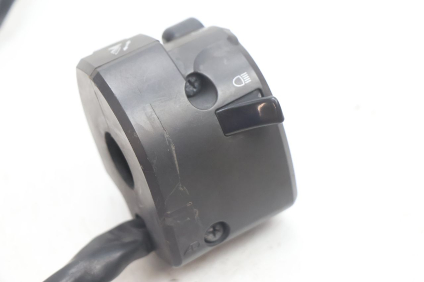 photo de LEFT SWITCH YAMAHA FJR 1300 (2001 - 2005) - Product overview