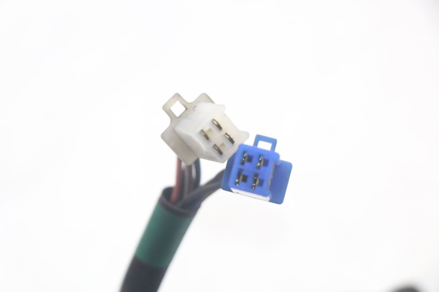 photo de LEFT HANDLEBAR SWITCH MBK FLAME X 125 (2004 - 2007) - Surface and material condition