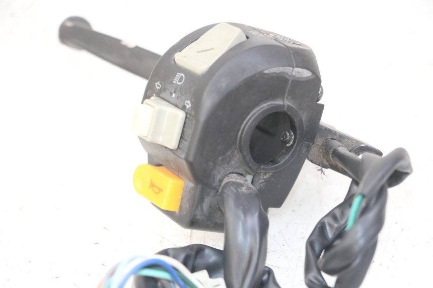 photo de LEFT SWITCH VENESI FLY RETRO 4T 50 (2020 - 2025) - Component detail