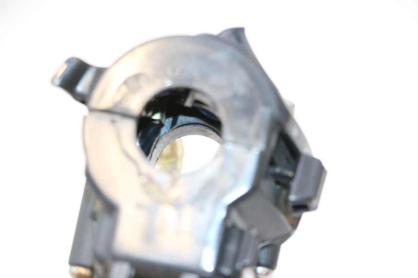 photo de LEFT SWITCH KYMCO GRAND DINK 125 (2008 - 2014) - Technical close-up