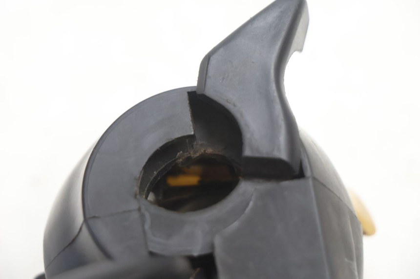 photo de LEFT SWITCH SUZUKI GSF N BANDIT 1200 (2001 - 2005) - Product overview
