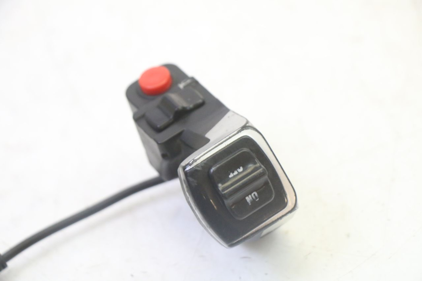 photo de LEFT SWITCH HITWAY H5 1 - Alternative perspective