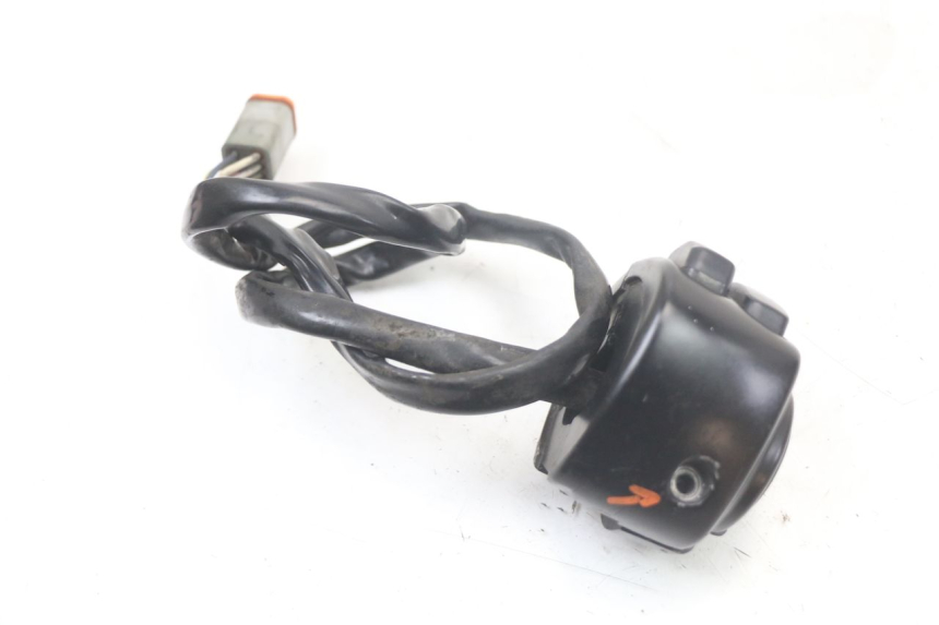 photo de LEFT SWITCH HARLEY DAVIDSON SPORTSTER XL CUSTOM 883 (1999 - 2006) - Product overview