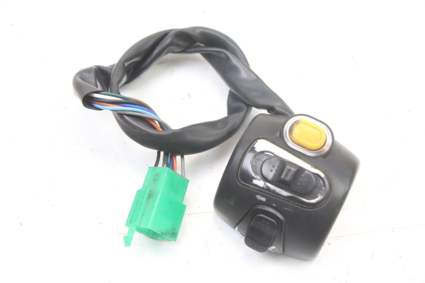 photo de LEFT HANDLEBAR SWITCH JM MOTORS MIA 50 (2017 - 2020) - Zoom on usage condition