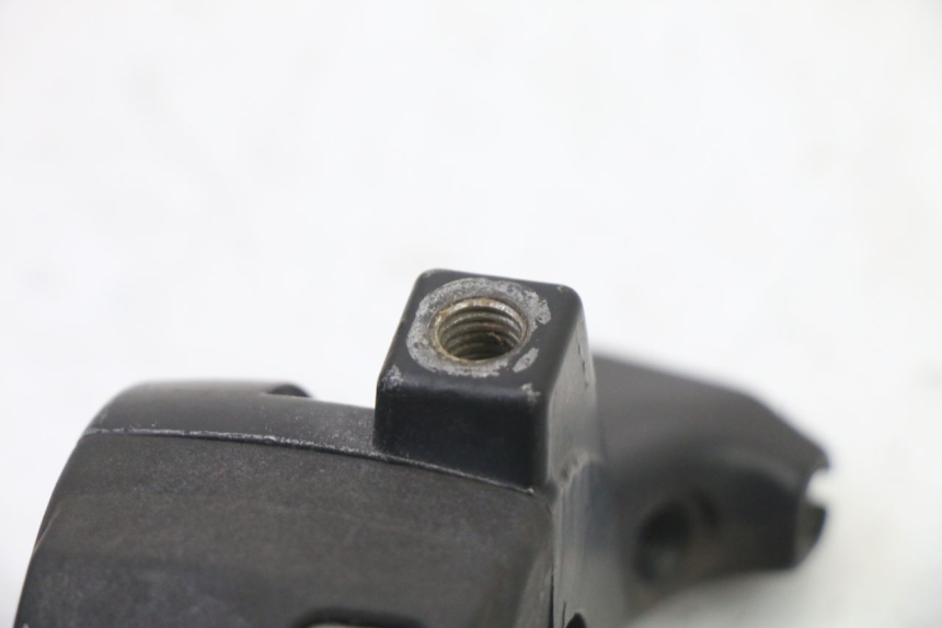 photo de LEFT SWITCH YAMAHA JOG R 50 (2004 - 2014) - Zoom on usage condition