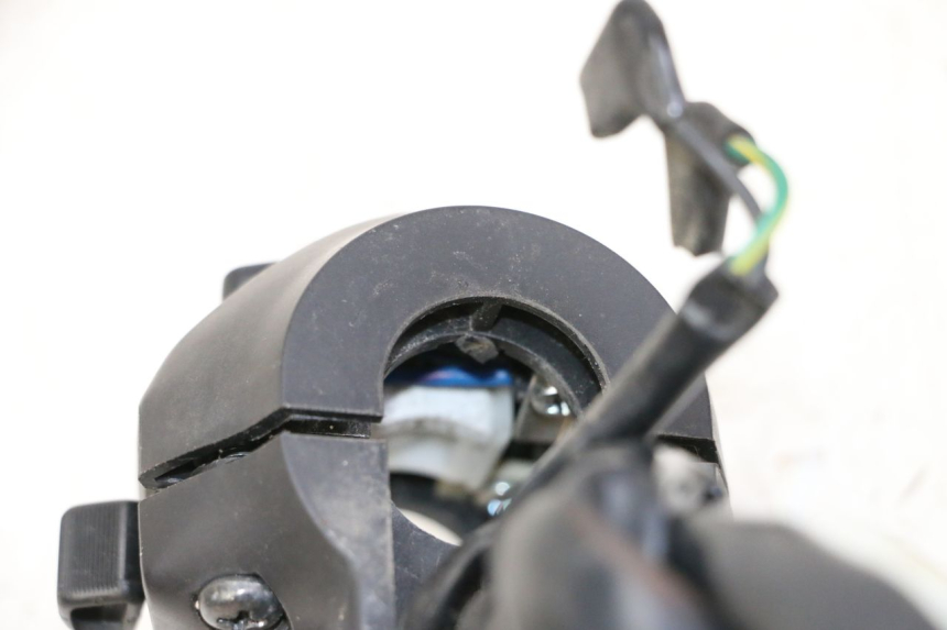 photo de LEFT SWITCH SYM JOYMAX 125 (2010 - 2017) - Component detail