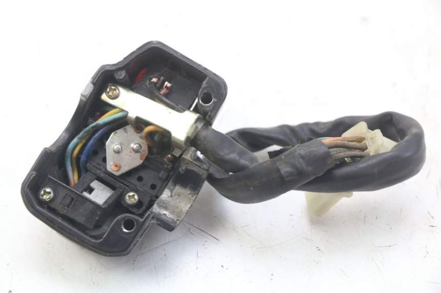 photo de LEFT SWITCH RIDE JUMP 2T 50 (2012 - 2017) - Alternative perspective