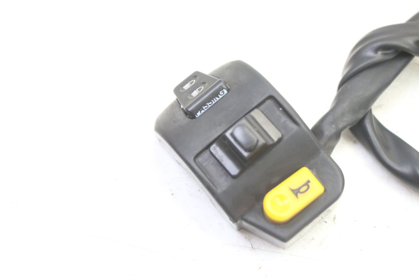 photo de LEFT HANDLEBAR SWITCH PEUGEOT KISBEE 2T 50 (2010 - 2017) - Component detail